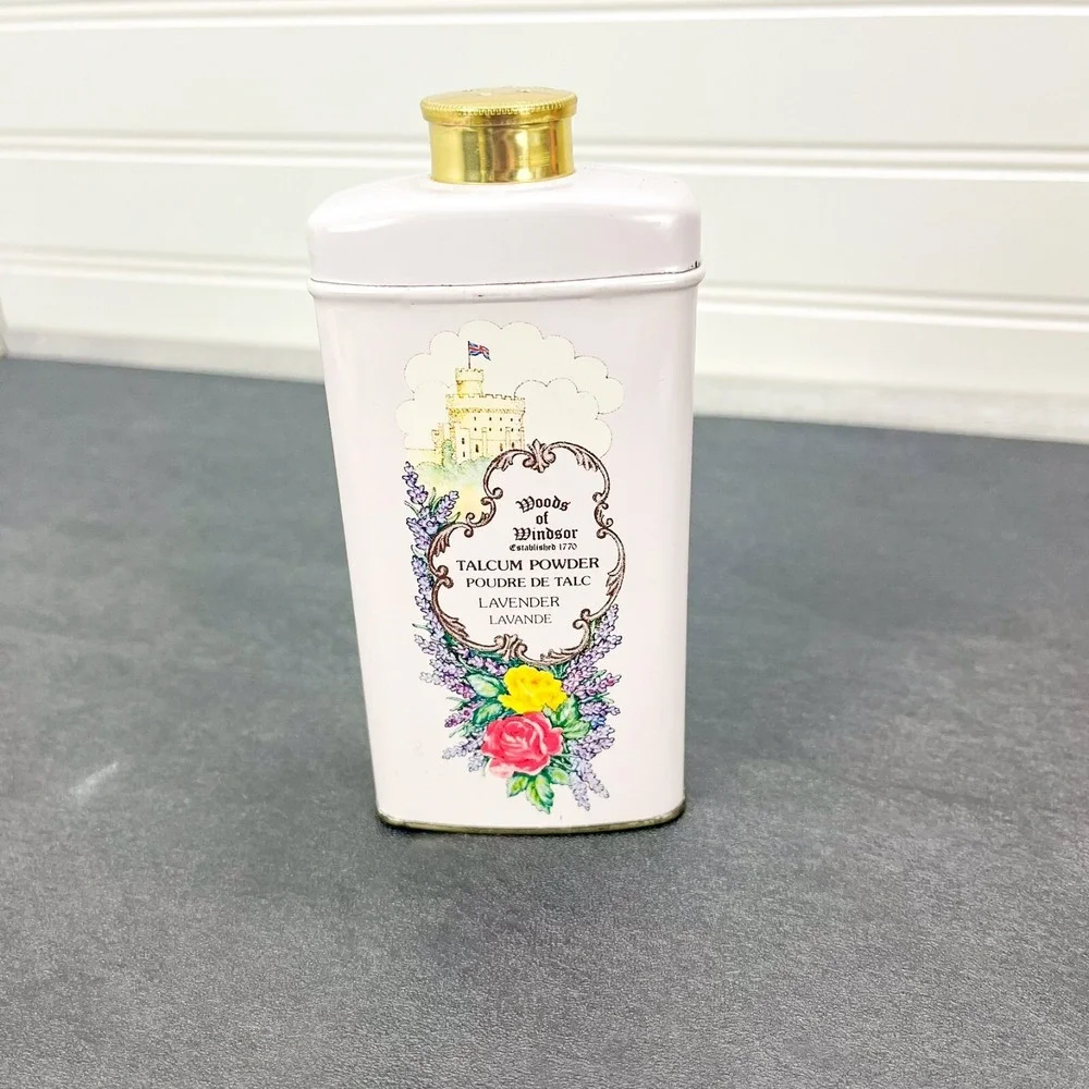 Vintage Woods‎ of Windsor 1985 Talcum Powder Lavender 100g England 80% full